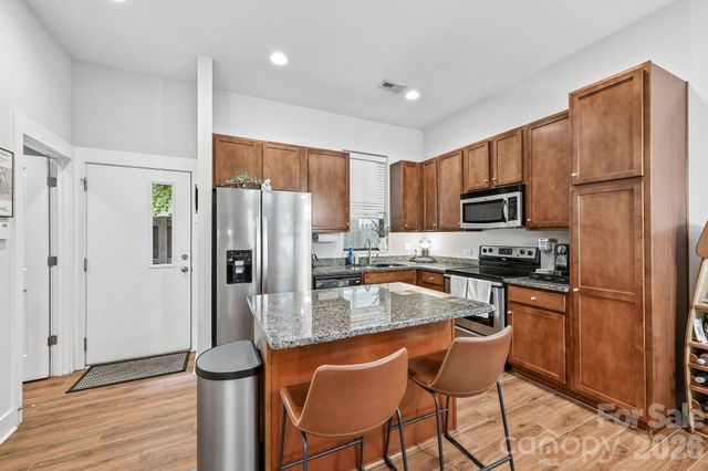 3437 Steel Yard Court, Charlotte, NC 28205
