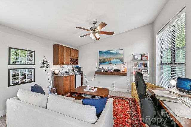 3437 Steel Yard Court, Charlotte, NC 28205