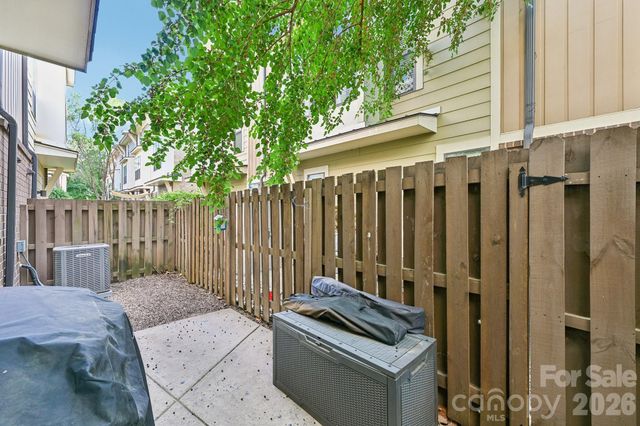 3437 Steel Yard Court, Charlotte, NC 28205
