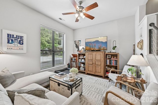 3437 Steel Yard Court, Charlotte, NC 28205