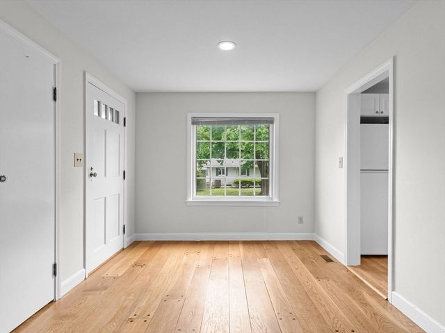 172 Crescent Street, Shrewsbury, MA 01545
