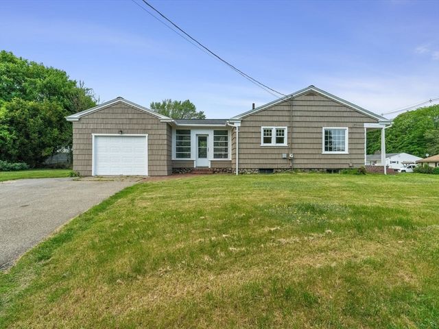 172 Crescent Street, Shrewsbury, MA 01545