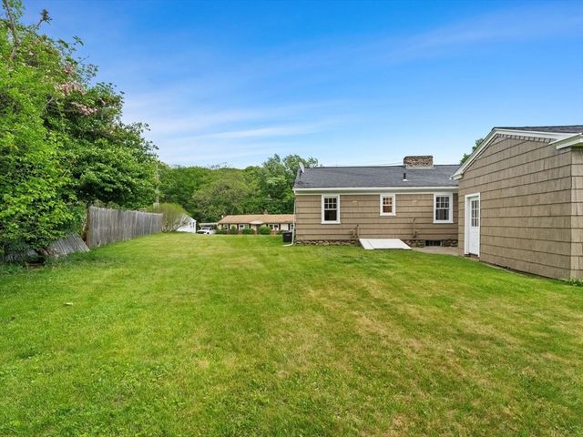 172 Crescent Street, Shrewsbury, MA 01545