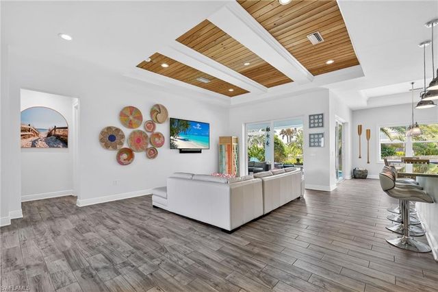118 Bermuda RD N, Marco Island, FL 34145