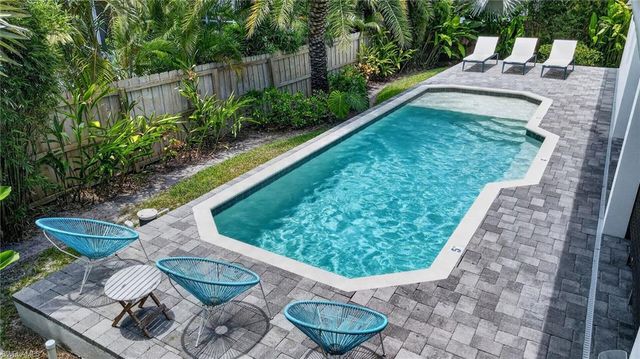 118 Bermuda RD N, Marco Island, FL 34145