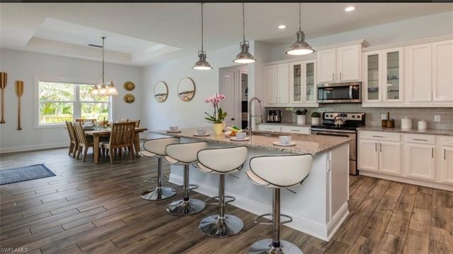 118 Bermuda RD, Marco Island, FL 34145