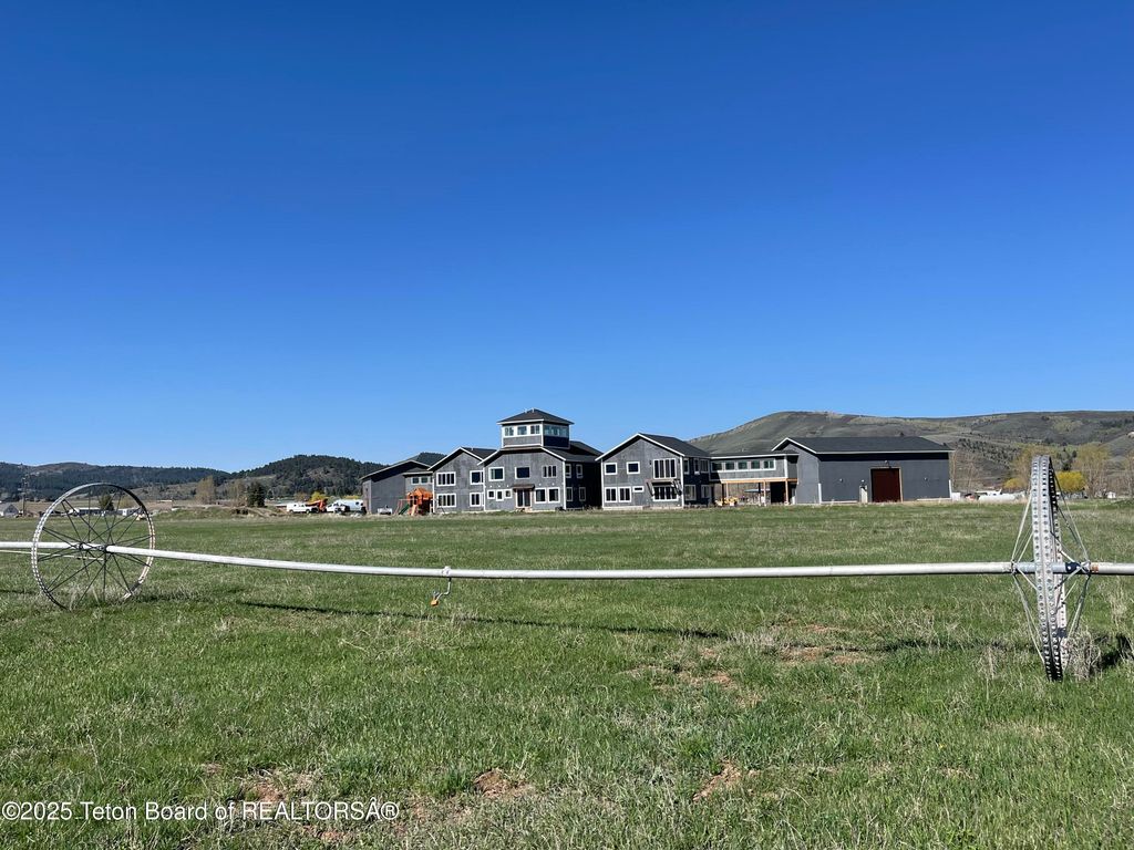 5860 BITTER CREEK Road, Afton, WY 83110 photo 2