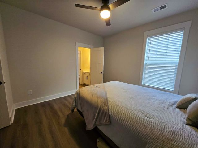 221 Summerall Lane, Seneca, SC 29678