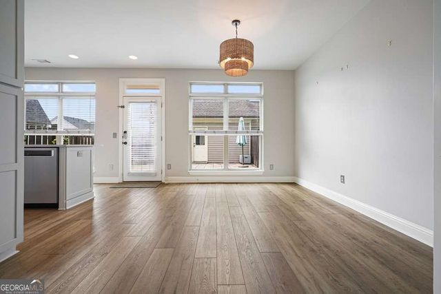 231 S Village Square, Canton, GA 30115