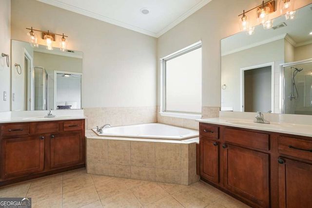 231 S Village Square, Canton, GA 30115