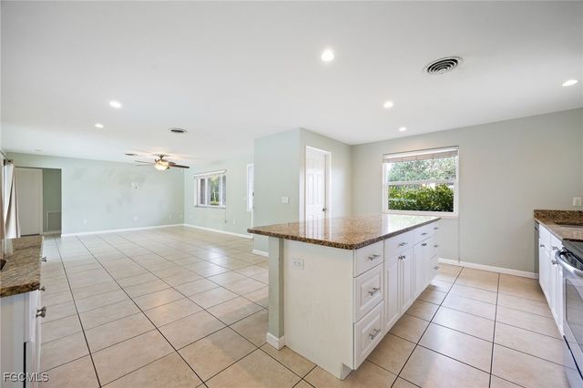 2307 Flora AVE, Fort Myers, FL 33907