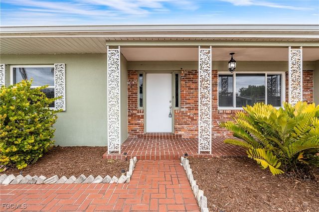 2307 Flora AVE, Fort Myers, FL 33907