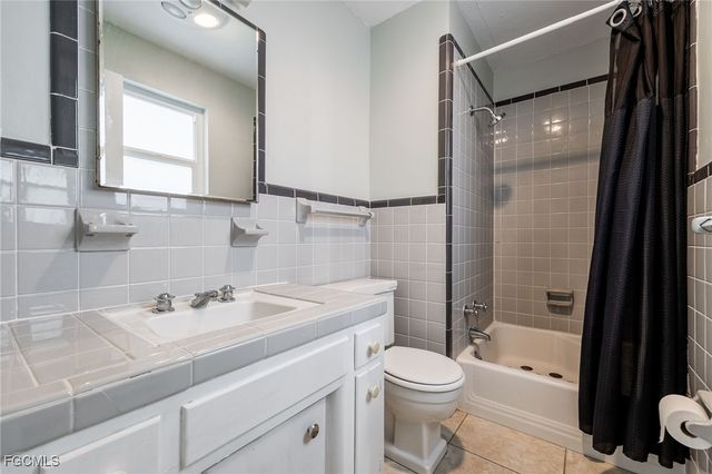 2307 Flora AVE, Fort Myers, FL 33907