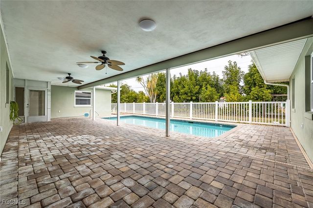 2307 Flora AVE, Fort Myers, FL 33907