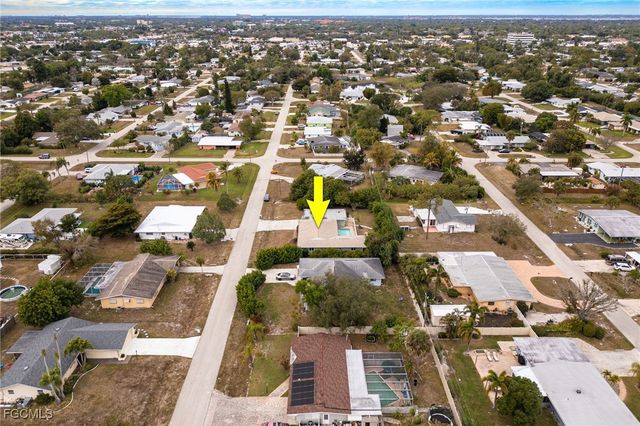2307 Flora AVE, Fort Myers, FL 33907