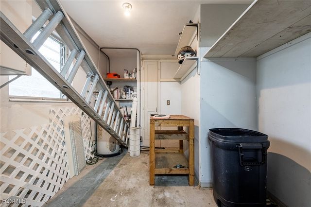 2307 Flora AVE, Fort Myers, FL 33907