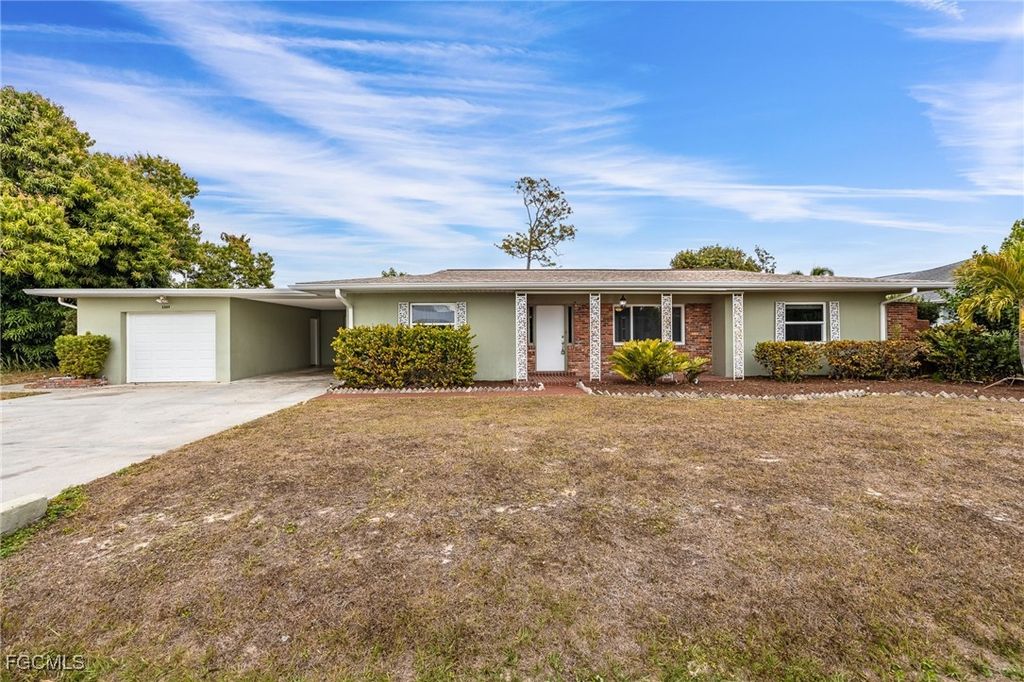 2307 Flora AVE, Fort Myers, FL 33907