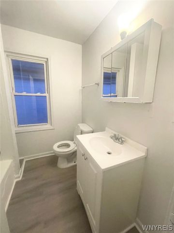 284 Northland Avenue, Buffalo, NY 14208