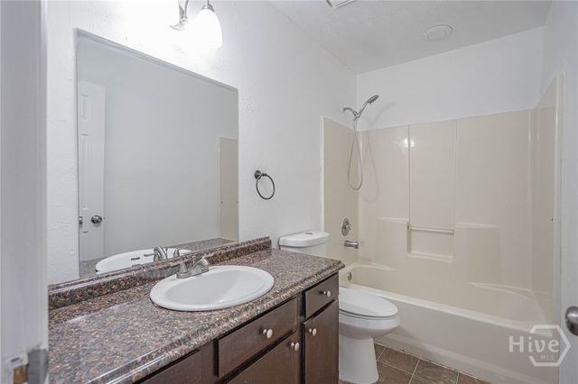 127 John Glenn Drive, Rincon, GA 31326