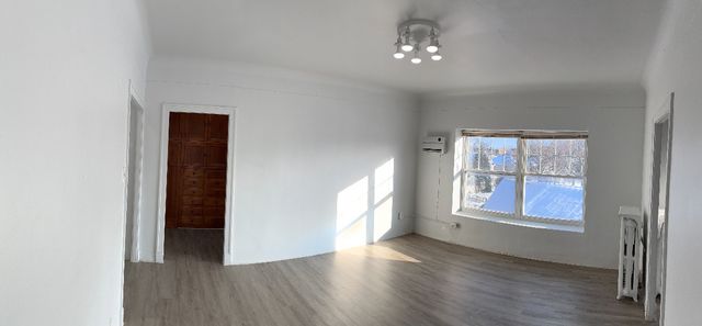 3302 Kenilworth Avenue 404, Berwyn, IL 60402