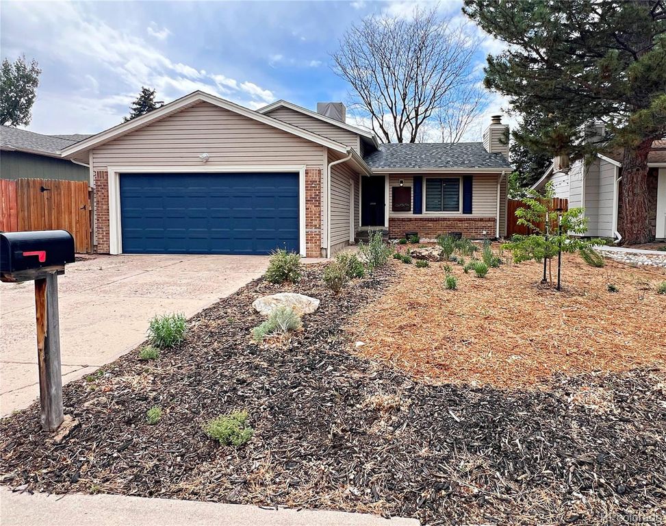 3687 S Norfolk Way, Aurora, CO 80013