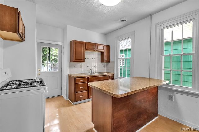 193 Weimar Street, Buffalo, NY 14206