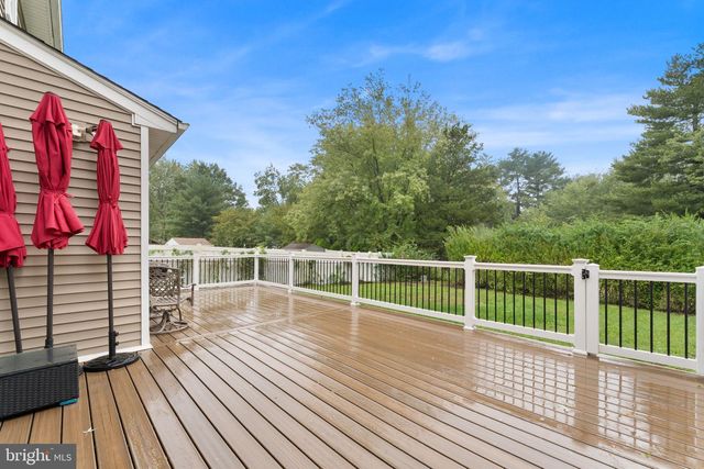 1833 W POINT DR, Cherry Hill, NJ 08003