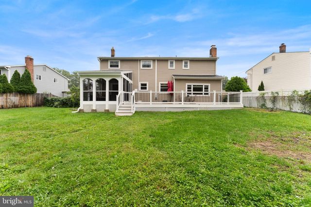 1833 W POINT DR, Cherry Hill, NJ 08003