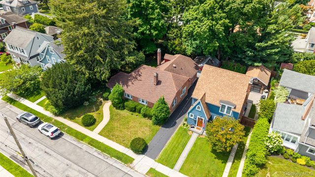 210 aka 206 Hollywood Avenue, Tuckahoe, NY 10707