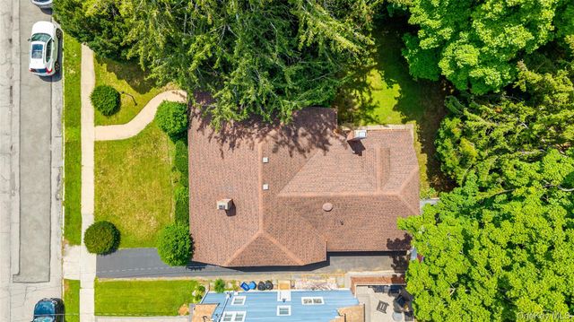 210 aka 206 Hollywood Avenue, Tuckahoe, NY 10707