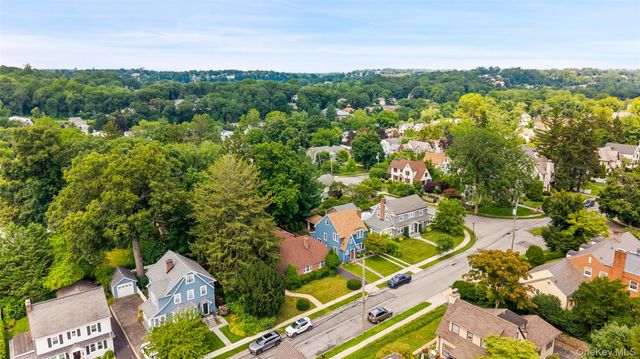 210 aka 206 Hollywood Avenue, Tuckahoe, NY 10707