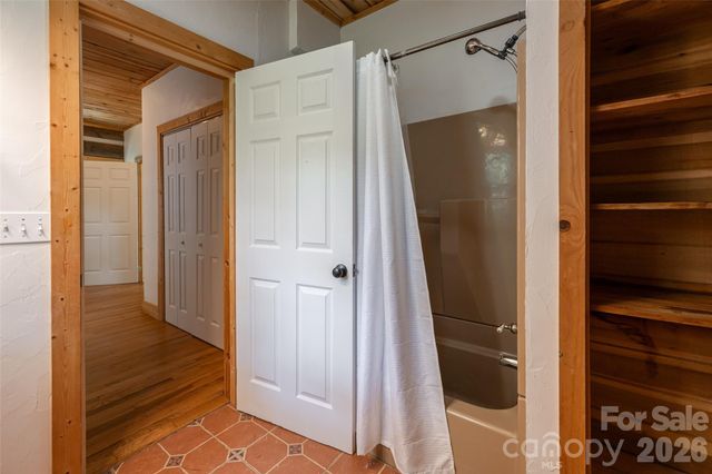 24 Gregory Hill Road, Fairview, NC 28730