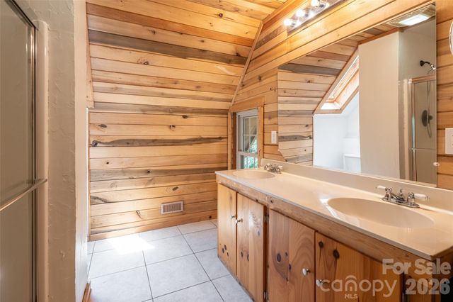 24 Gregory Hill Road, Fairview, NC 28730