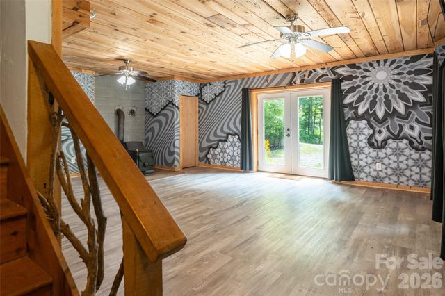 24 Gregory Hill Road, Fairview, NC 28730