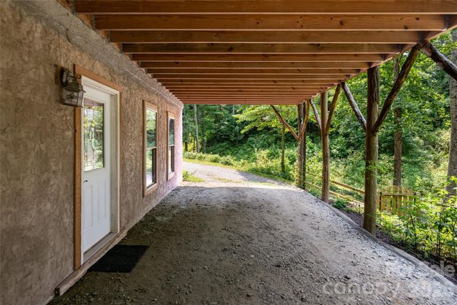 24 Gregory Hill Road, Fairview, NC 28730