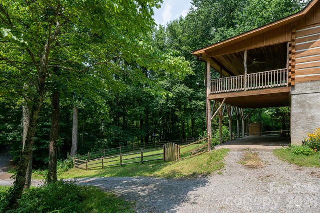 24 Gregory Hill Road, Fairview, NC 28730