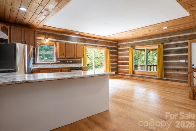 24 Gregory Hill Road, Fairview, NC 28730
