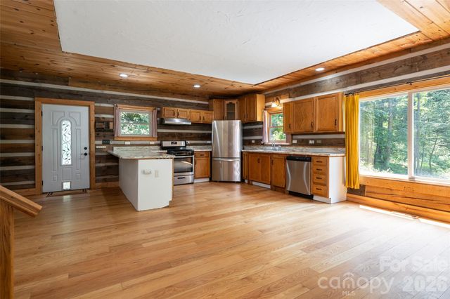 24 Gregory Hill Road, Fairview, NC 28730