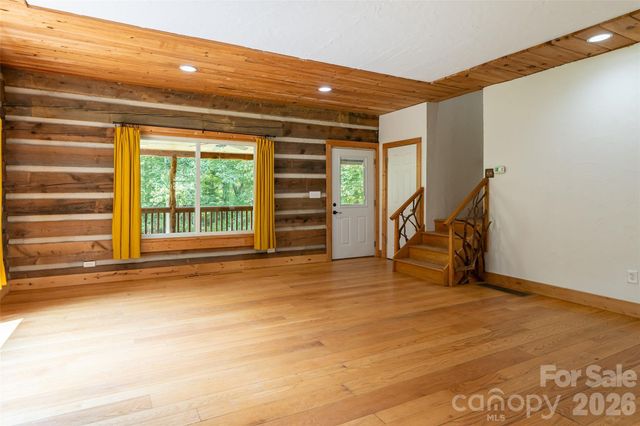 24 Gregory Hill Road, Fairview, NC 28730