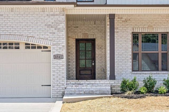 373 Young Lane, Pleasant View, TN 37146