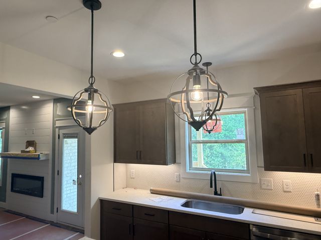 373 Young Lane, Pleasant View, TN 37146