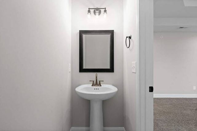 373 Young Lane, Pleasant View, TN 37146