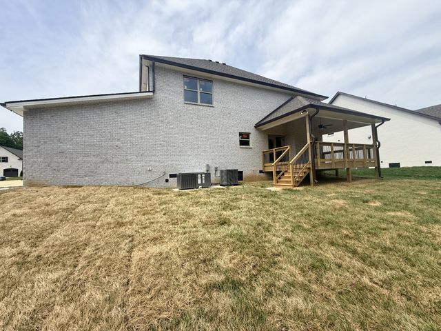 373 Young Lane, Pleasant View, TN 37146