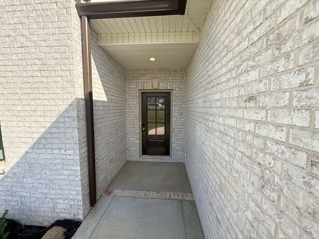 373 Young Lane, Pleasant View, TN 37146