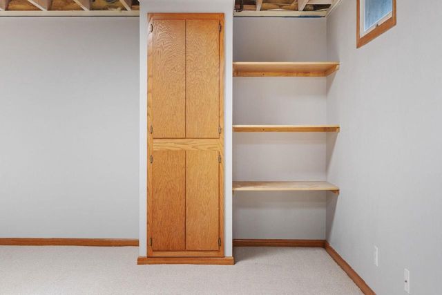 29 Newbury Circle, Madison, WI 53711