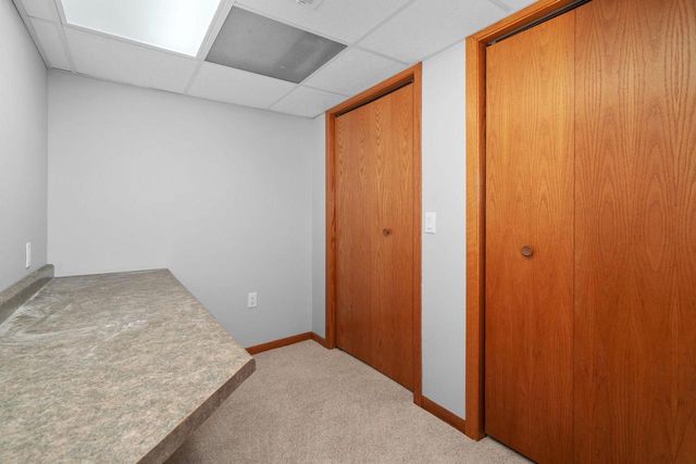 29 Newbury Circle, Madison, WI 53711