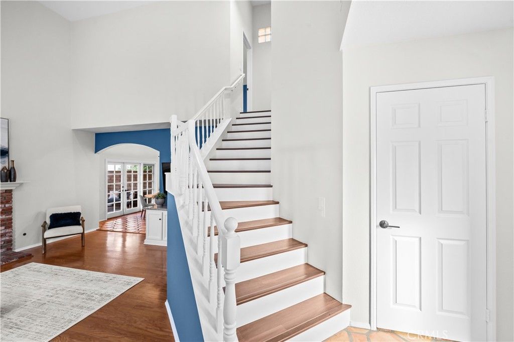 Image 19 of property listing at 208 Calabria Court, Costa Mesa, CA 92627