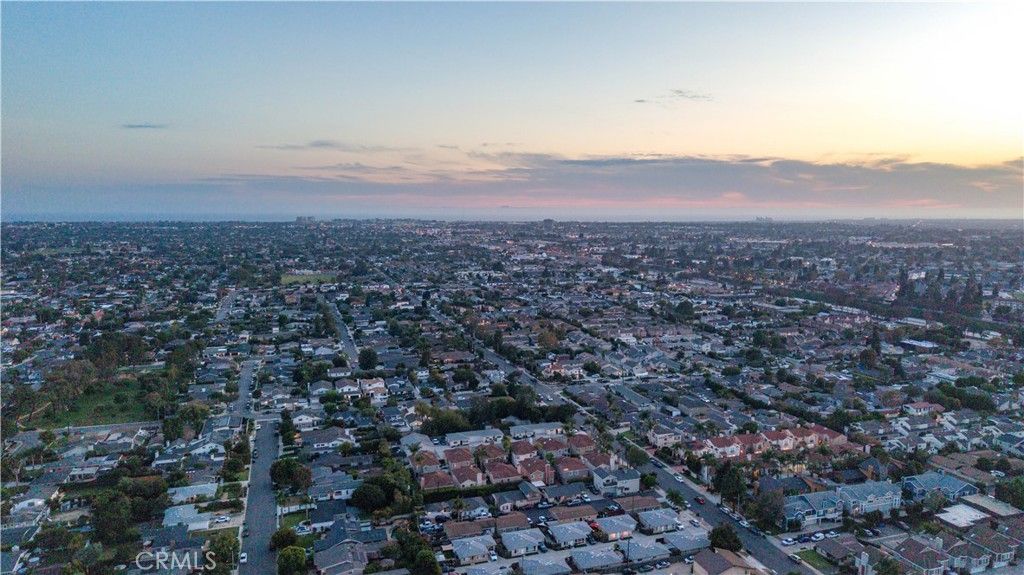 Image 52 of property listing at 208 Calabria Court, Costa Mesa, CA 92627