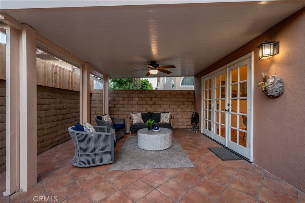 Image 8 of property listing at 208 Calabria Court, Costa Mesa, CA 92627