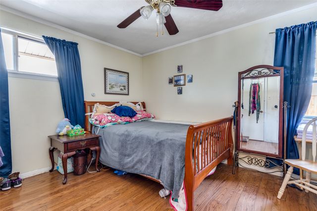 3722 Devonshire Court W, Irving, TX 75062